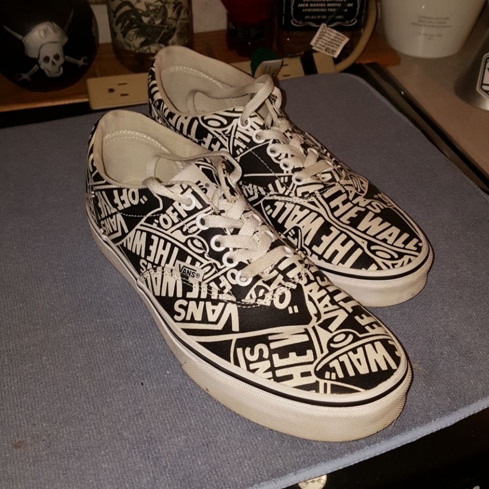 New pair of Vans .......